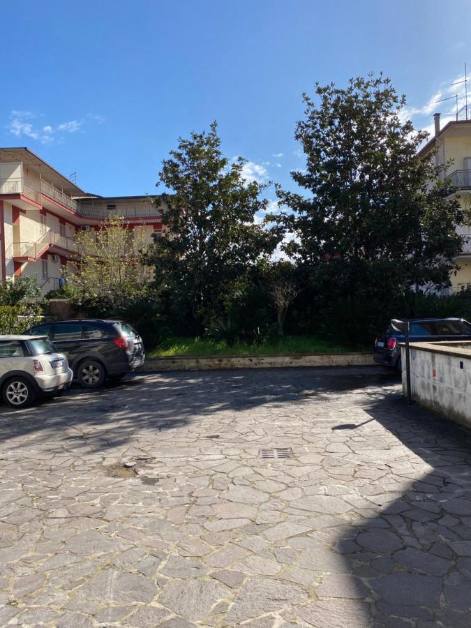 Vagabondo Apartment San Nicola La Strada Buitenkant foto